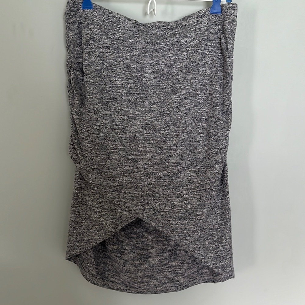 Gray heathered hi low cotton skirt Medium